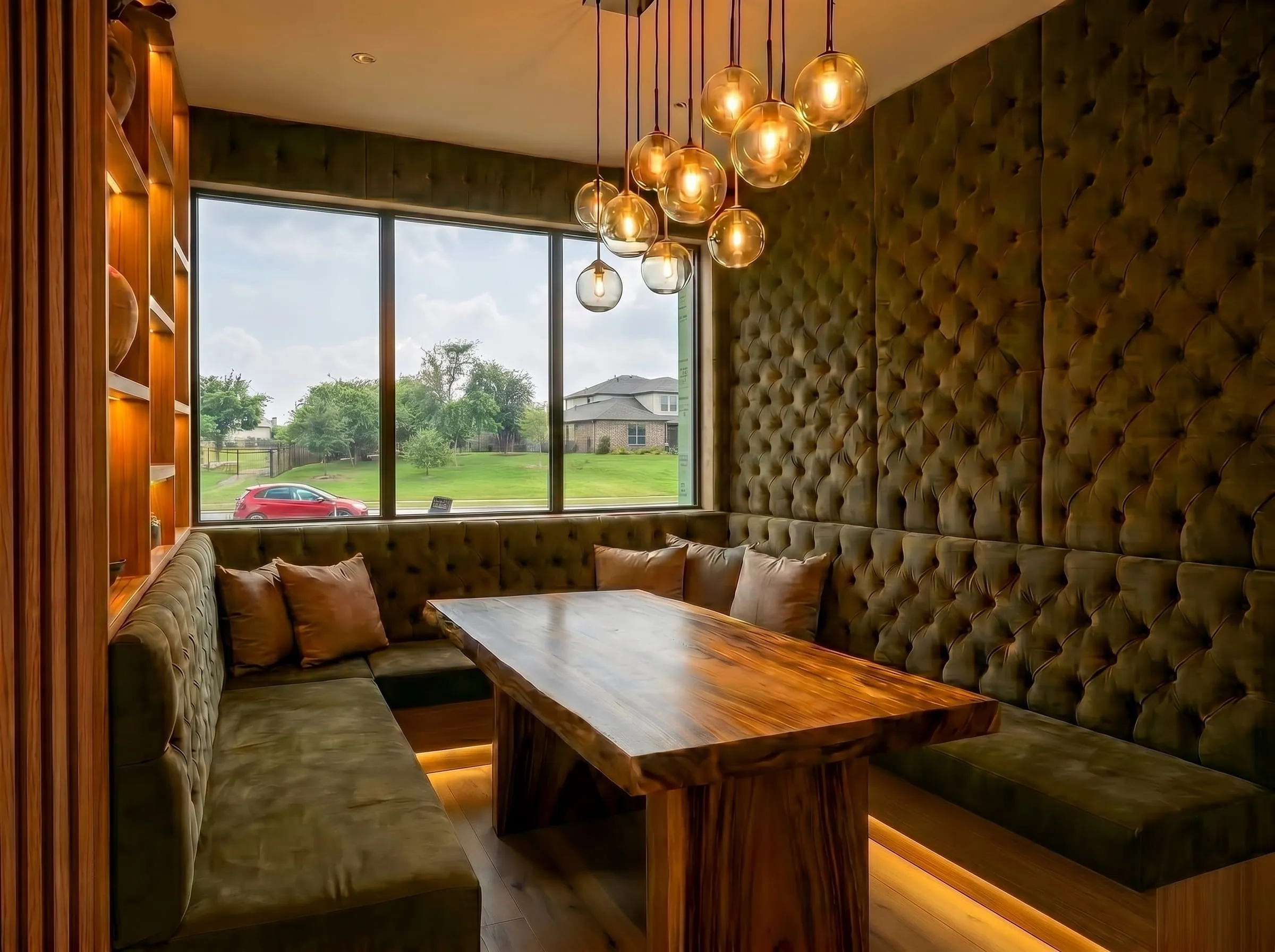 Breakfast Nook 2